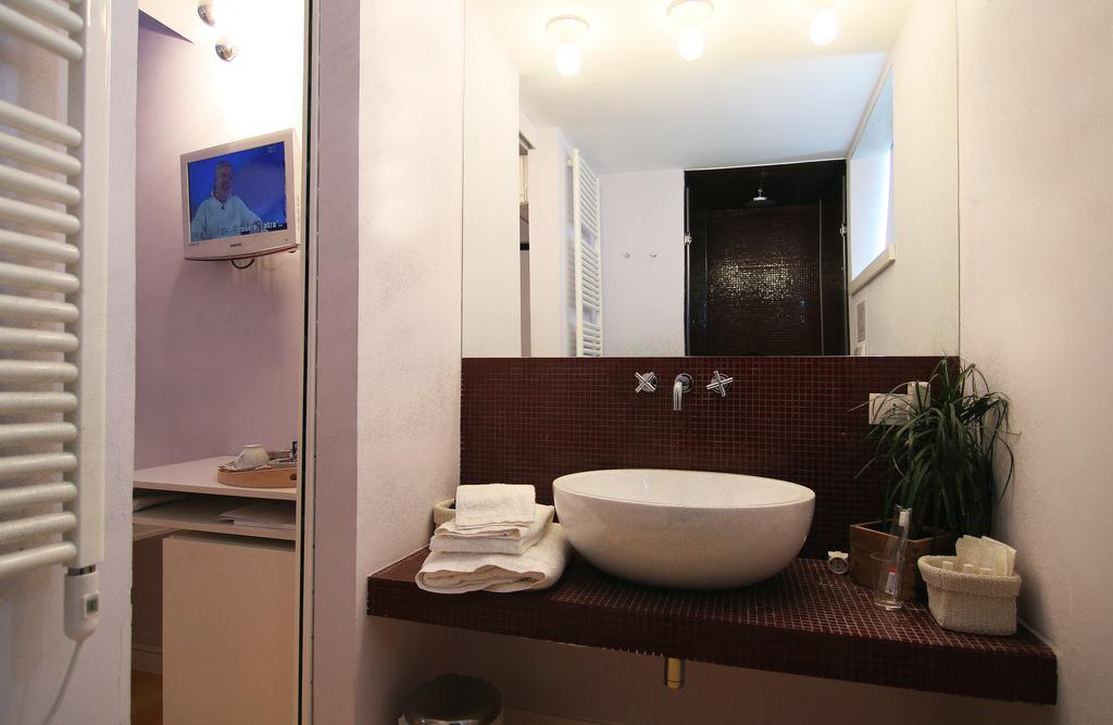 Suites In Terrazza Řím Pokoj fotografie